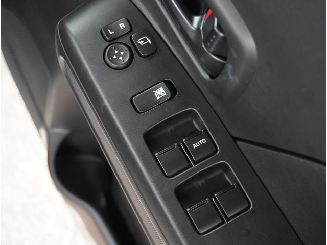 ワゴンＲ ＦＸ　リアパーキングセンサー　運転席シートヒーター　衝突軽減　リアパーキングセンサー　運転席シートヒーター　プッシュスタート　スマートキー　ＣＤ　ＡＭＦＭラジオ　オートライト　衝突被害軽減システム　車線逸脱警報機能　横滑り防止　衝突安全ボディ　盗難防止システム（59枚目）