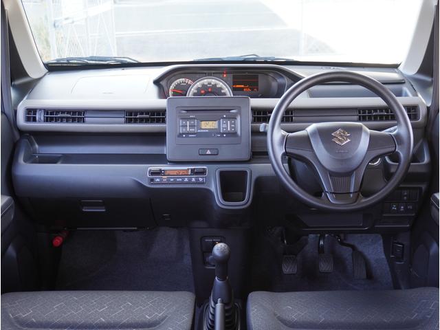 ワゴンR FX 5速MT リアパーキングセンサー 運転席シートヒーター 5速MT リアパーキングセンサー 運転席シートヒーター プッシュスタート スマートキー CD AMFMラジオ オートライト 衝突被害軽減システム 横滑り防止機能 衝突安全ボディ 盗難防止システム(2枚目)