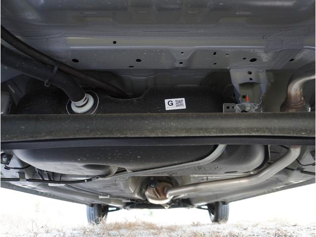 ワゴンR FX 5速MT リアパーキングセンサー 運転席シートヒーター 5速MT リアパーキングセンサー 運転席シートヒーター プッシュスタート スマートキー CD AMFMラジオ オートライト 衝突被害軽減システム 横滑り防止機能 衝突安全ボディ 盗難防止システム(29枚目)