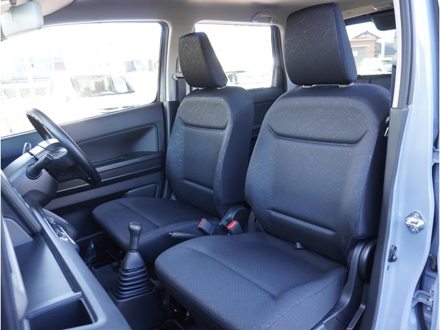 ワゴンR FX 5速MT リアパーキングセンサー 運転席シートヒーター 5速MT リアパーキングセンサー 運転席シートヒーター プッシュスタート スマートキー CD AMFMラジオ オートライト 衝突被害軽減システム 横滑り防止機能 衝突安全ボディ 盗難防止システム(33枚目)