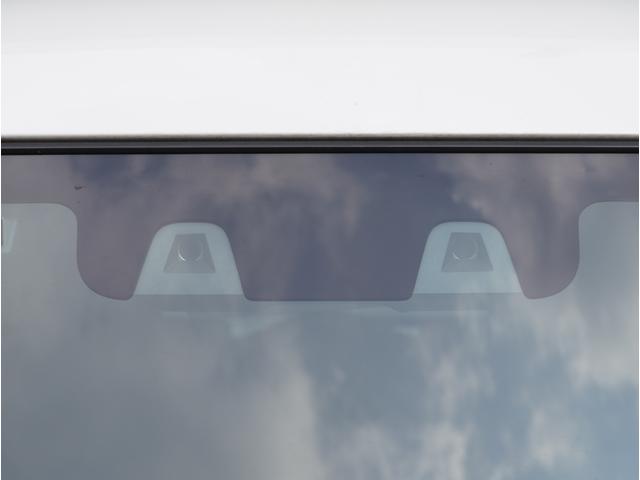 スペーシア ＨＹＢＲＩＤ　Ｘ　全方位カメラ　ナビ　両側電動スライドドア　全方位カメラ　ナビ　ＥＴＣ　両側電動スライドドア　リアパーキングセンサー　アダプティブクルーズコントロール　運転席シートヒーター　ヘッドアップディスプレイ　プッシュスタート　スマートキー　フルセグＴＶ（3枚目）