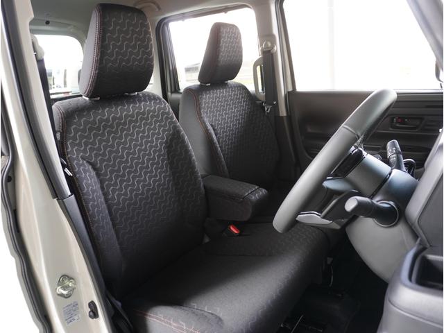 スペーシア ギア　ＨＹＢＲＩＤ　ＸＺターボ　全方位カメラ　ナビ　衝突軽減　全方位カメラ　ナビ　両側電動スライドドア　パーキングセンサー　パドルシフト　アダプティブクルーズコントロール　シートヒーター　ステアリングヒーター　電動パーキングブレーキ　ヘッドアップディスプレイ（18枚目）