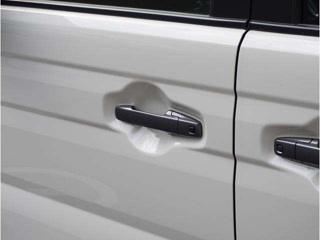 スペーシア ギア　ＨＹＢＲＩＤ　ＸＺターボ　全方位カメラ　ナビ　衝突軽減　全方位カメラ　ナビ　両側電動スライドドア　パーキングセンサー　パドルシフト　アダプティブクルーズコントロール　シートヒーター　ステアリングヒーター　電動パーキングブレーキ　ヘッドアップディスプレイ（27枚目）