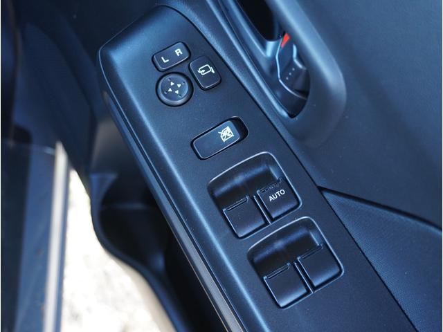 ワゴンＲ ＦＸ　リアパーキングセンサー　シートヒーター　スマートキー　リアパーキングセンサー　運転席シートヒーター　プッシュスタート　スマートキー　オートライト　衝突被害軽減システム　車線逸脱警報機能　横滑り防止機能　衝突安全ボディ　盗難防止システム（60枚目）