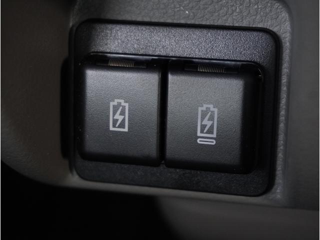 エブリイ PAリミテッド 4WD 5速MT リアパーキングセンサー 4WD 5速MT リアパーキングセンサー キーレスエントリー オートライト AMFMラジオ 衝突被害軽減システム 車線逸脱警報機能 横滑り防止装置 衝突安全ボディ 盗難防止システム(48枚目)