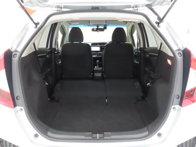 フィット １３Ｇ・Ｆパッケージ／バックカメラ付きナビ・ＥＴＣ付き車　前ドラレコ　バックカメラ　オートライト　Ｂｌｕｅｔｏｏｔｈ　プッシュスタート　オートエアコン　ＥＴＣ　ワンオーナー　アイドリングストップ　横滑り防止機能　衝突安全ボディ　盗難防止システム（15枚目）