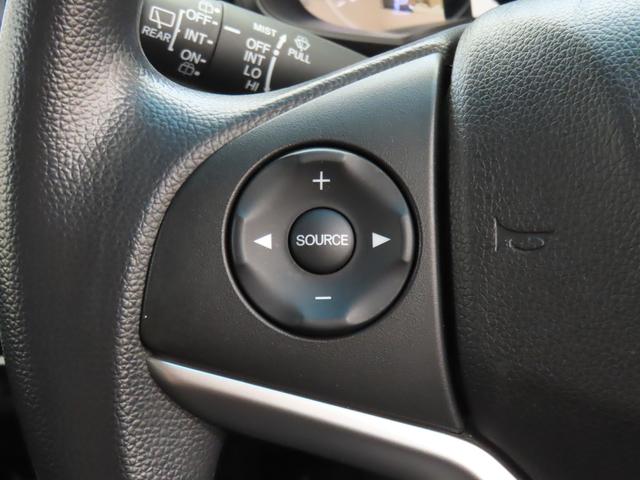 フィット １３Ｇ・Ｆパッケージ／バックカメラ付きナビ・ＥＴＣ付き車　前ドラレコ　バックカメラ　オートライト　Ｂｌｕｅｔｏｏｔｈ　プッシュスタート　オートエアコン　ＥＴＣ　ワンオーナー　アイドリングストップ　横滑り防止機能　衝突安全ボディ　盗難防止システム（24枚目）