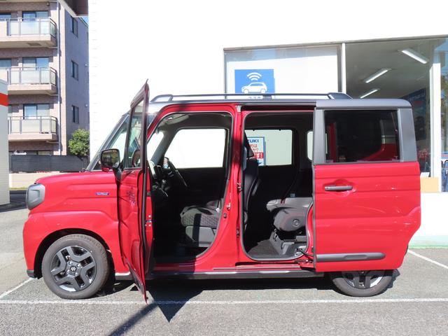 スペーシア ギア　ＨＹＢＲＩＤ　ＸＺ／社用車アップ・衝突被害軽減ブレーキ　全方位バックカメラ・オートライト・Ｂｌｕｅｔｏｏｔｈ・スライドドア・純正ナビ・プッシュスタート・シートヒーター・オートエアコン・禁煙車・スズキセーフティーサポート・衝突被害軽減Ｓ・アイドリングストップ（48枚目）