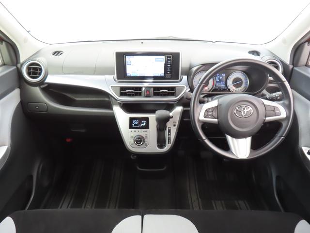 ピクシスジョイ ＳＡ２／バックカメラ付きナビ・２ＷＤ・ＣＶＴ車　２ＷＤ・ＣＶＴ車　オートライト　バックカメラ　Ｂｌｕｅｔｏｏｔｈ　プッシュスタート　オートエアコン　盗難防止システム　衝突安全ボディ　横滑り防止機能　アイドリングストップ　衝突被害軽減システム（3枚目）