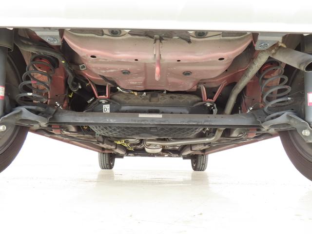 ピクシスジョイ ＳＡ２／バックカメラ付きナビ・２ＷＤ・ＣＶＴ車　２ＷＤ・ＣＶＴ車　オートライト　バックカメラ　Ｂｌｕｅｔｏｏｔｈ　プッシュスタート　オートエアコン　盗難防止システム　衝突安全ボディ　横滑り防止機能　アイドリングストップ　衝突被害軽減システム（34枚目）