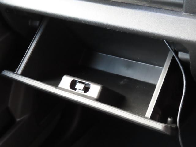 �O���[�u�{�b�N�X