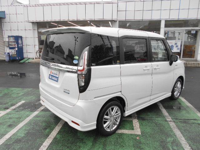 ソリオ ＨＹＢＲＩＤ　ＭＸ　ＣＶＴ　衝突軽減ブレーキ　全方位ナビ　オートライト　Ｂｌｕｅｔｏｏｔｈ　スライドドア　純正ナビ　プッシュスタート　シートヒーター　オートエアコン　ＥＴＣ　衝突被害軽減システム　アイドリングストップ　横滑り防止機能　衝突安全ボディ（9枚目）