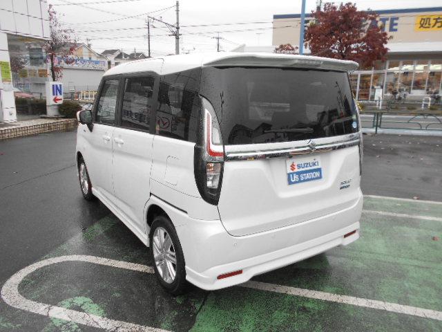 ソリオ ＨＹＢＲＩＤ　ＭＸ　ＣＶＴ　衝突軽減ブレーキ　全方位ナビ　オートライト　Ｂｌｕｅｔｏｏｔｈ　スライドドア　純正ナビ　プッシュスタート　シートヒーター　オートエアコン　ＥＴＣ　衝突被害軽減システム　アイドリングストップ　横滑り防止機能　衝突安全ボディ（10枚目）