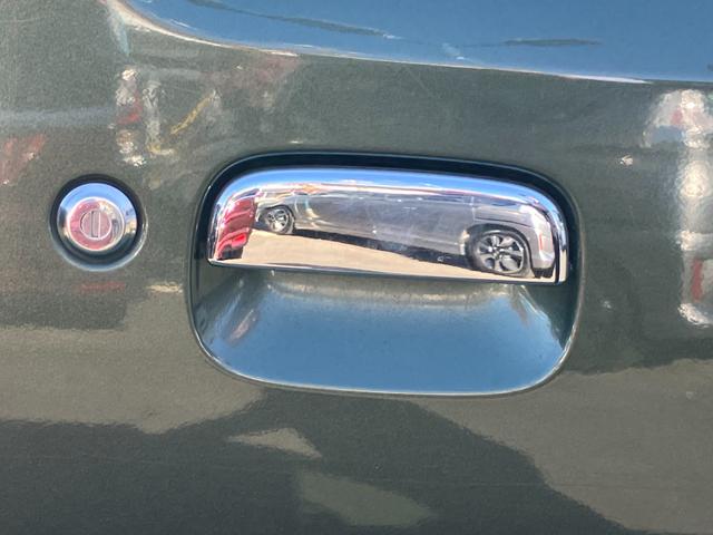 ジムニー ＬＡＮＤ　ＶＥＮＴＵＲＥ　１０型　４ＡＴ　４ＷＤ　ナビ　バックカメラ　Ｂｌｕｅｔｏｏｔｈ　シートヒーター　４ＷＤ　横滑り防止機能　衝突安全ボディ（16枚目）