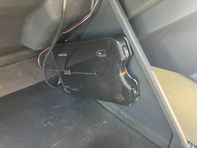 ジムニー ＬＡＮＤ　ＶＥＮＴＵＲＥ　１０型　４ＡＴ　４ＷＤ　ナビ　バックカメラ　Ｂｌｕｅｔｏｏｔｈ　シートヒーター　４ＷＤ　横滑り防止機能　衝突安全ボディ（32枚目）