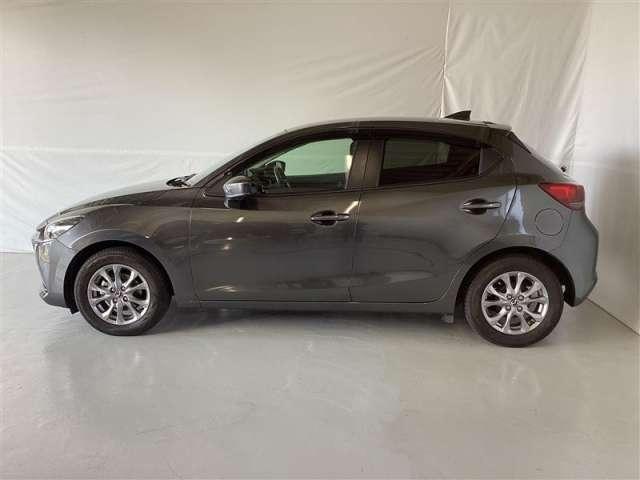 MAZDA2 1.5 15S プロアクティブ スマート エディションII メモリーナビ・フルセグ・全カメラ(3枚目)