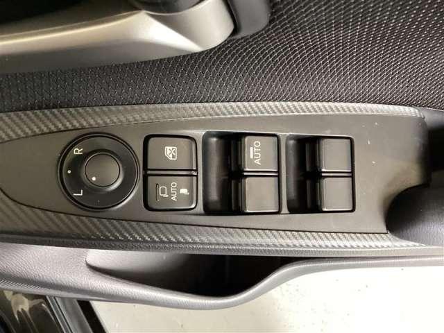 MAZDA2 1.5 15S プロアクティブ スマート エディションII メモリーナビ・フルセグ・全カメラ(10枚目)