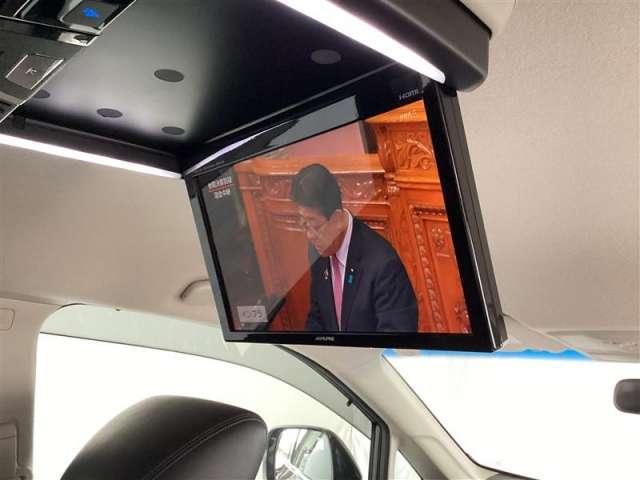 エルグランド 2.5 250ハイウェイスターS メモリーナビ・フルセグ・全カメラ(12枚目)