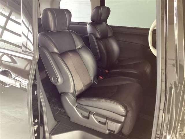 エルグランド 2.5 250ハイウェイスターS メモリーナビ・フルセグ・全カメラ(16枚目)