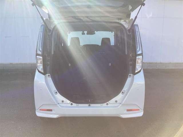 ルーミー １．０　カスタム　Ｇ　メモリーナビ・フルセグ・Ｂカメラ（6枚目）