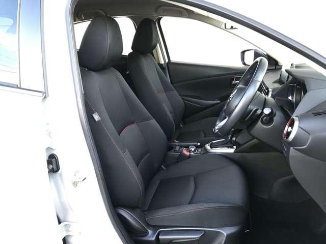 ＭＡＺＤＡ２ １．５　１５Ｓ　ブラック　トーン　エディション　衝突被害軽減ブレーキ　全周囲カメラ（4枚目）