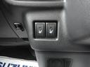 運転席と助手席にはシートヒーターがついております