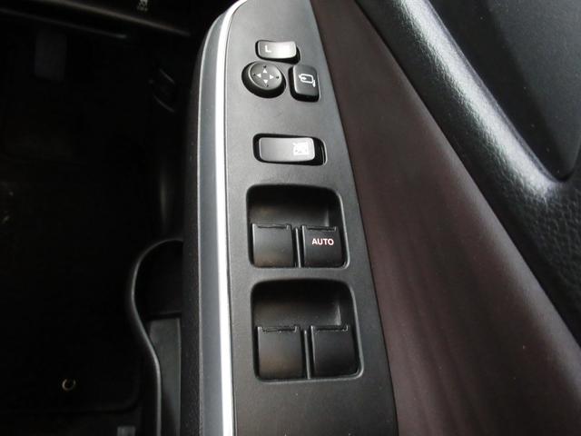 ソリオバンディット バンディット HYBRID MV カーナビ/全方位カメラ アダプティブクルーズコントロール 左側電動スライドドア プッシュスタート シートヒーター 衝突被害軽減システム アイドリングストップ 横滑り防止機能 衝突安全ボディ 盗難防止システム(23枚目)