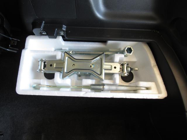 ソリオバンディット バンディット HYBRID MV カーナビ/全方位カメラ アダプティブクルーズコントロール 左側電動スライドドア プッシュスタート シートヒーター 衝突被害軽減システム アイドリングストップ 横滑り防止機能 衝突安全ボディ 盗難防止システム(44枚目)