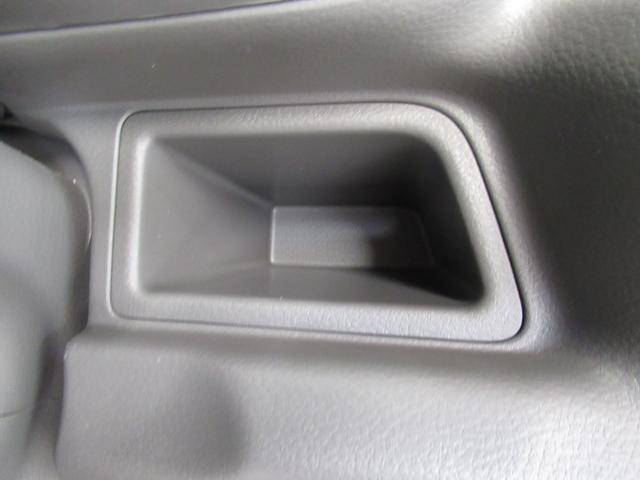 エブリイ PAリミテッド 4WD/CVT キーレス フロントパワーウインドー オートライト 衝突被害軽減システム アイドリングストップ 横滑り防止機能 衝突安全ボディ 4WD ABS エアバッグ エアコン パワーステアリング(23枚目)