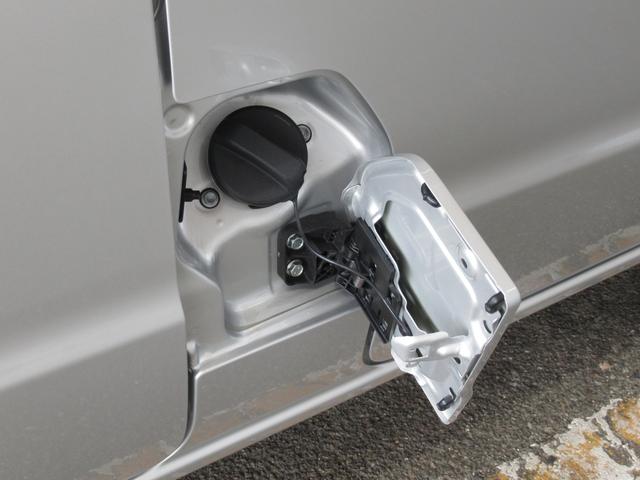 エブリイ PAリミテッド 4WD/CVT キーレス フロントパワーウインドー オートライト 衝突被害軽減システム アイドリングストップ 横滑り防止機能 衝突安全ボディ 4WD ABS エアバッグ エアコン パワーステアリング(40枚目)