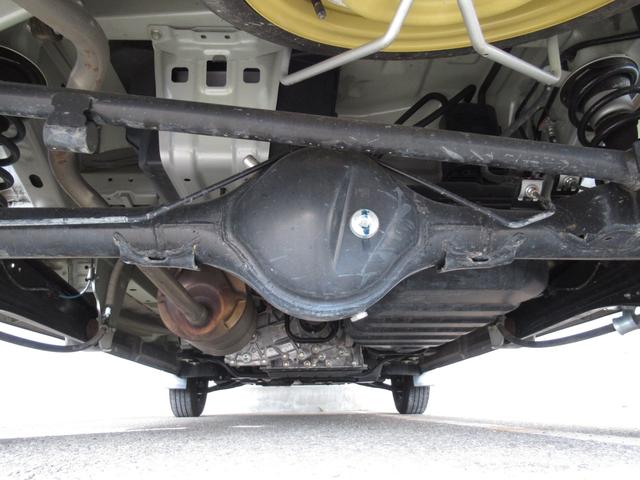 エブリイ PAリミテッド 4WD/CVT キーレス フロントパワーウインドー オートライト 衝突被害軽減システム アイドリングストップ 横滑り防止機能 衝突安全ボディ 4WD ABS エアバッグ エアコン パワーステアリング(45枚目)