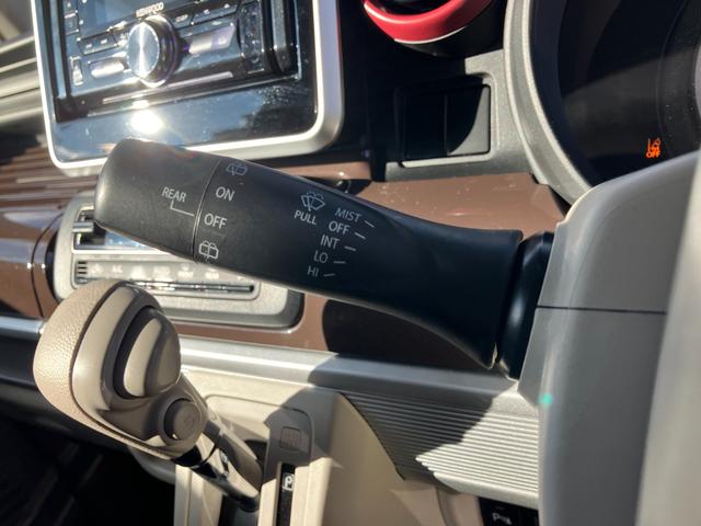スペーシア ハイブリッドＸ　ＬＥＤヘッドランプ／衝突被害軽減ブレーキ　アルミホイール　両側電動スライドドア　キーレスエントリー　ＡＢＳ　エアバッグ　エアコン　パワーステアリング　パワーウィンドウ　プッシュスタート　シートヒーター　アイドリングストップ　横滑り防止機能（22枚目）