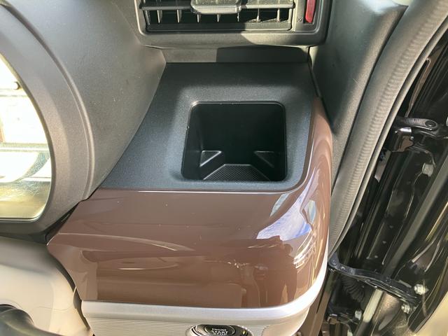 スペーシア ハイブリッドＸ　ＬＥＤヘッドランプ／衝突被害軽減ブレーキ　アルミホイール　両側電動スライドドア　キーレスエントリー　ＡＢＳ　エアバッグ　エアコン　パワーステアリング　パワーウィンドウ　プッシュスタート　シートヒーター　アイドリングストップ　横滑り防止機能（25枚目）