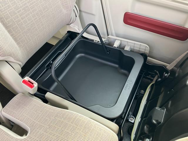 スペーシア ハイブリッドＸ　ＬＥＤヘッドランプ／衝突被害軽減ブレーキ　アルミホイール　両側電動スライドドア　キーレスエントリー　ＡＢＳ　エアバッグ　エアコン　パワーステアリング　パワーウィンドウ　プッシュスタート　シートヒーター　アイドリングストップ　横滑り防止機能（29枚目）