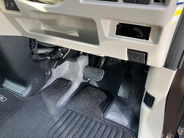 スペーシア ハイブリッドＸ　ＬＥＤヘッドランプ／衝突被害軽減ブレーキ　アルミホイール　両側電動スライドドア　キーレスエントリー　ＡＢＳ　エアバッグ　エアコン　パワーステアリング　パワーウィンドウ　プッシュスタート　シートヒーター　アイドリングストップ　横滑り防止機能（32枚目）