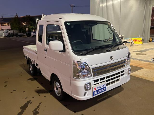 スーパーキャリイ X 4WD/5MT キーレスエントリー 衝突防止システム ABS エアバッグ エアコン パワーステアリング パワーウィンドウ 電動格納式リモコンドアミラー アイドリングストップ 衝突安全ボディ(2枚目)