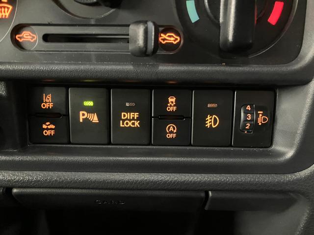 スーパーキャリイ X 4WD/5MT キーレスエントリー 衝突防止システム ABS エアバッグ エアコン パワーステアリング パワーウィンドウ 電動格納式リモコンドアミラー アイドリングストップ 衝突安全ボディ(16枚目)