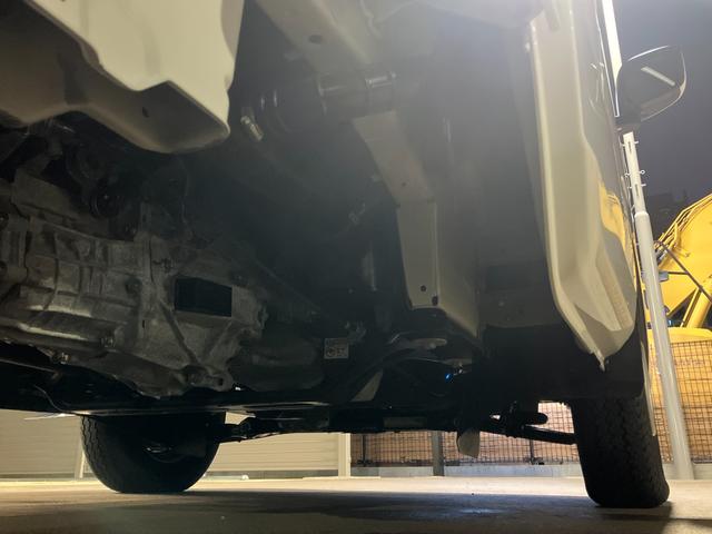 スーパーキャリイ X 4WD/5MT キーレスエントリー 衝突防止システム ABS エアバッグ エアコン パワーステアリング パワーウィンドウ 電動格納式リモコンドアミラー アイドリングストップ 衝突安全ボディ(43枚目)