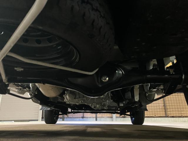 スーパーキャリイ X 4WD/5MT キーレスエントリー 衝突防止システム ABS エアバッグ エアコン パワーステアリング パワーウィンドウ 電動格納式リモコンドアミラー アイドリングストップ 衝突安全ボディ(44枚目)
