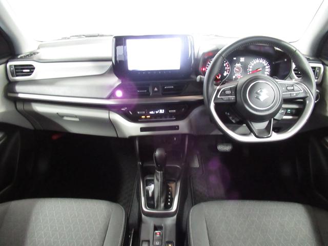 スイフト ＨＹＢＲＩＤ　ＭＺ　カーナビ／全方位カメラ　スズキコネクト対応通信機　アダプティブクルーズコントロール　オートライト　プッシュスタート　シートヒーター　オートエアコン　アイドリングストップ　横滑り防止機能　衝突安全ボディ　衝突被害軽減システム（6枚目）