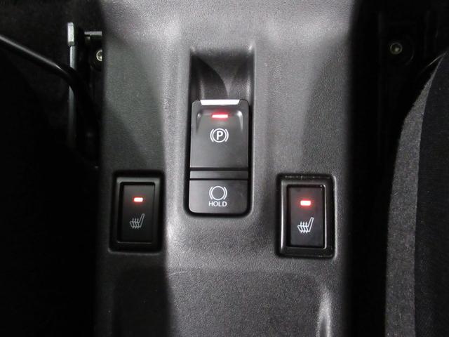 スイフト ＨＹＢＲＩＤ　ＭＺ　カーナビ／全方位カメラ　スズキコネクト対応通信機　アダプティブクルーズコントロール　オートライト　プッシュスタート　シートヒーター　オートエアコン　アイドリングストップ　横滑り防止機能　衝突安全ボディ　衝突被害軽減システム（16枚目）