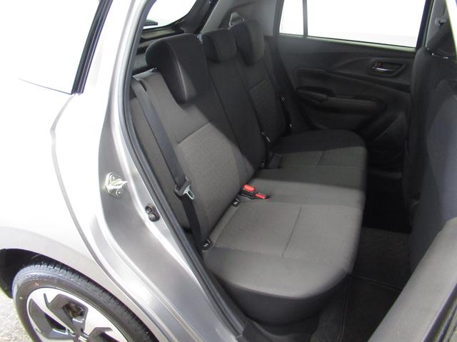 スイフト ＨＹＢＲＩＤ　ＭＺ　カーナビ／全方位カメラ　スズキコネクト対応通信機　アダプティブクルーズコントロール　オートライト　プッシュスタート　シートヒーター　オートエアコン　アイドリングストップ　横滑り防止機能　衝突安全ボディ　衝突被害軽減システム（32枚目）