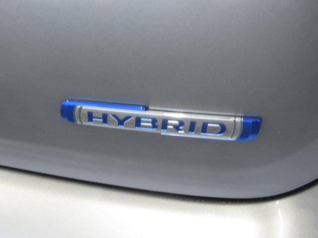 スイフト ＨＹＢＲＩＤ　ＭＺ　カーナビ／全方位カメラ　スズキコネクト対応通信機　アダプティブクルーズコントロール　オートライト　プッシュスタート　シートヒーター　オートエアコン　アイドリングストップ　横滑り防止機能　衝突安全ボディ　衝突被害軽減システム（43枚目）
