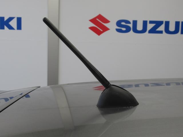 スイフト ＨＹＢＲＩＤ　ＭＺ　カーナビ／全方位カメラ　スズキコネクト対応通信機　アダプティブクルーズコントロール　オートライト　プッシュスタート　シートヒーター　オートエアコン　アイドリングストップ　横滑り防止機能　衝突安全ボディ　衝突被害軽減システム（47枚目）