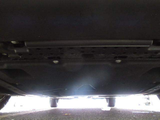 スイフト ＨＹＢＲＩＤ　ＭＺ　カーナビ／全方位カメラ　スズキコネクト対応通信機　アダプティブクルーズコントロール　オートライト　プッシュスタート　シートヒーター　オートエアコン　アイドリングストップ　横滑り防止機能　衝突安全ボディ　衝突被害軽減システム（49枚目）