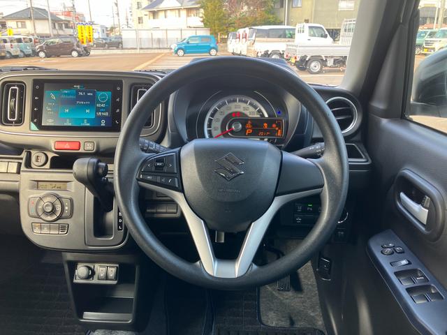 アルト ＨＹＢＲＩＤ　Ｘ　全方位モニター付ディスプレイオーディオ　オートライト　プッシュスタート　シートヒーター　オートエアコン　衝突被害軽減システム　アイドリングストップ　横滑り防止機能　衝突安全ボディ　盗難防止システム（8枚目）