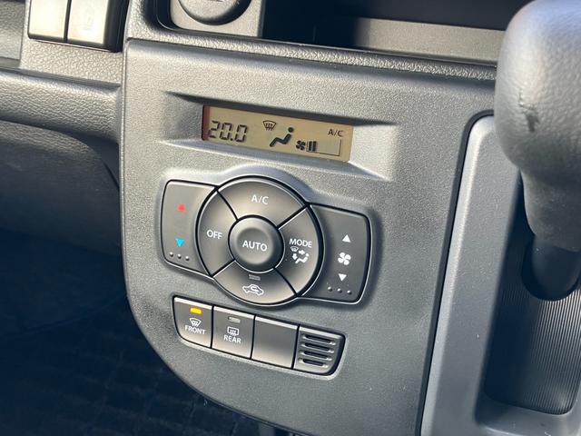 アルト ＨＹＢＲＩＤ　Ｘ　全方位モニター付ディスプレイオーディオ　オートライト　プッシュスタート　シートヒーター　オートエアコン　衝突被害軽減システム　アイドリングストップ　横滑り防止機能　衝突安全ボディ　盗難防止システム（12枚目）