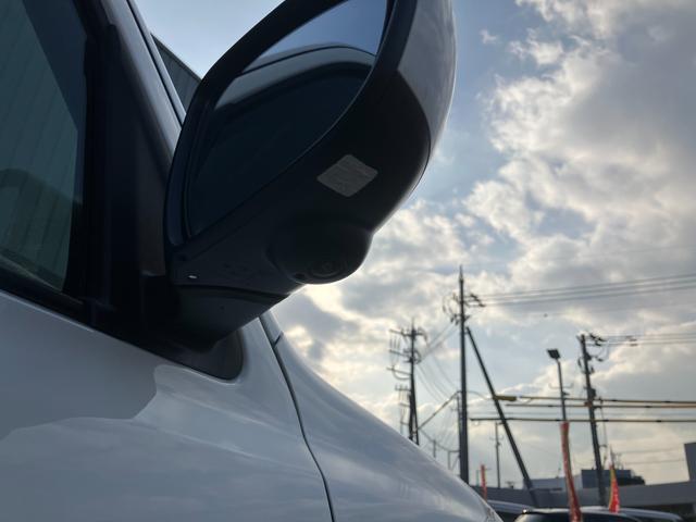 アルト ＨＹＢＲＩＤ　Ｘ　全方位モニター付ディスプレイオーディオ　オートライト　プッシュスタート　シートヒーター　オートエアコン　衝突被害軽減システム　アイドリングストップ　横滑り防止機能　衝突安全ボディ　盗難防止システム（41枚目）