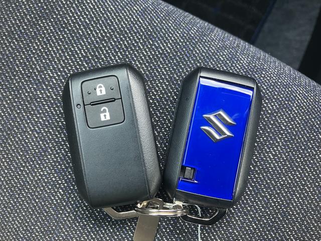 アルト ＨＹＢＲＩＤ　Ｘ　全方位モニター付ディスプレイオーディオ　オートライト　プッシュスタート　シートヒーター　オートエアコン　衝突被害軽減システム　アイドリングストップ　横滑り防止機能　衝突安全ボディ　盗難防止システム（48枚目）