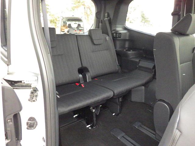 ヴォクシー S-G 両側電スラ バックカメラ ETC レンタアップ(25枚目)